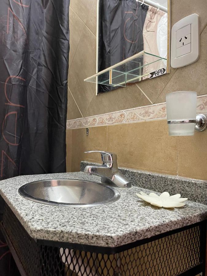 Fuente De Vida Aparthotel Colon  Exterior photo
